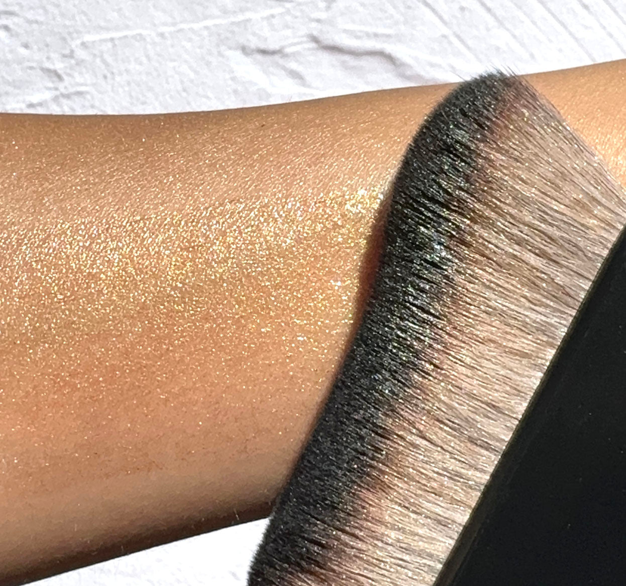 BODY BRUSH brocha aplicadora de body glow y bronzer